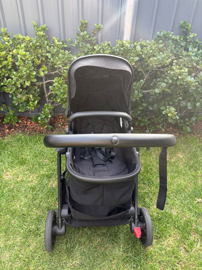 Britax One2 Pram