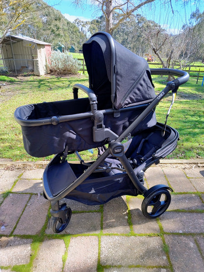 Britax One2 Pram with Second Seat