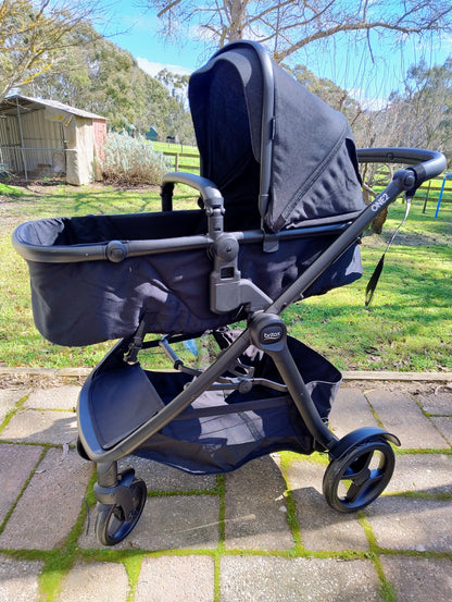 Britax One2 Pram with Second Seat