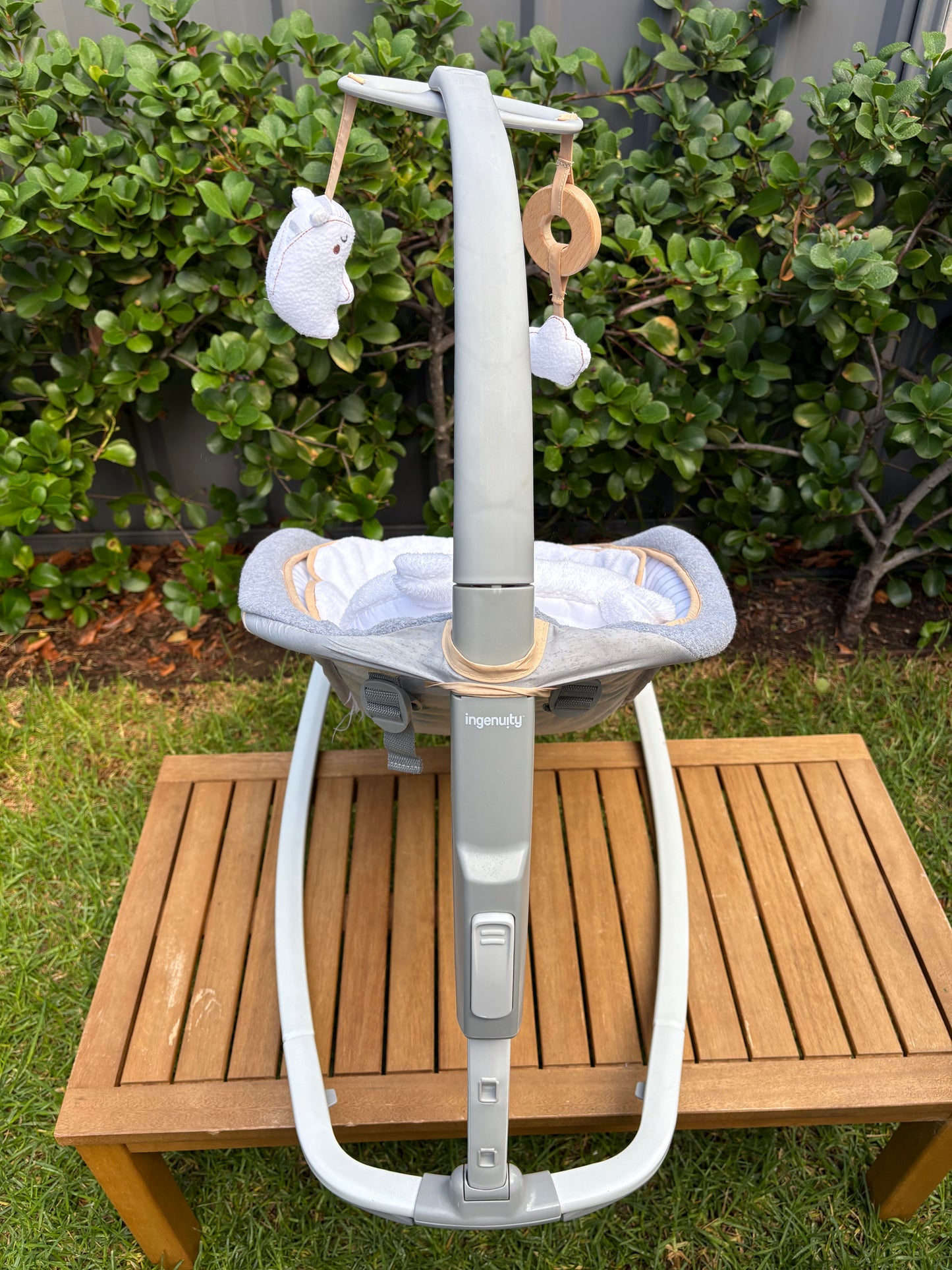 Ingenuity Rocking Seat