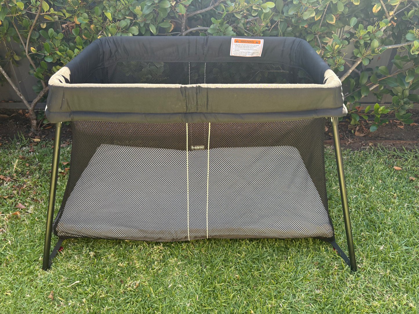 BabyBjörn Travel Cot