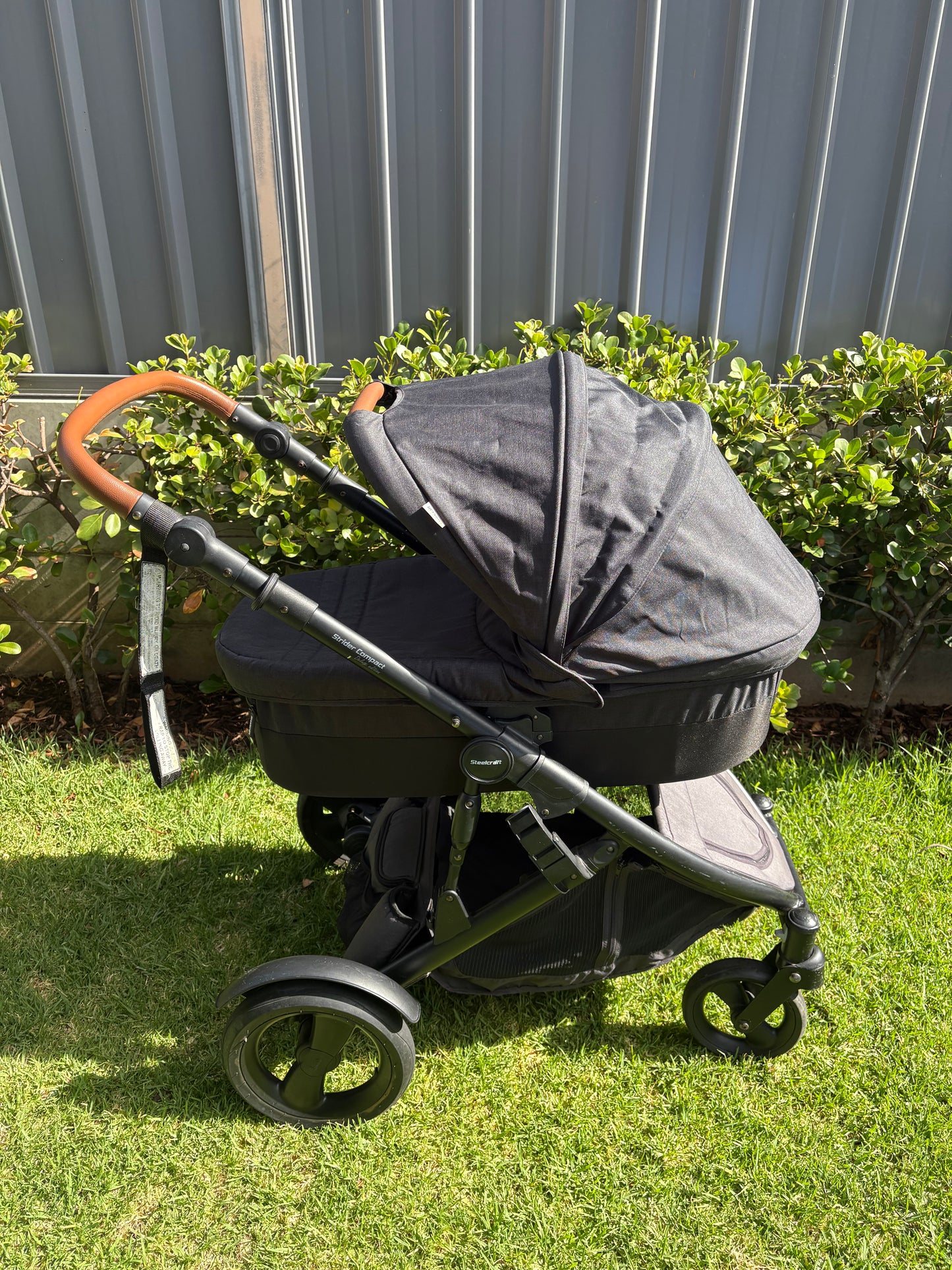 Steelcraft Strider Compact Deluxe Edition Stroller