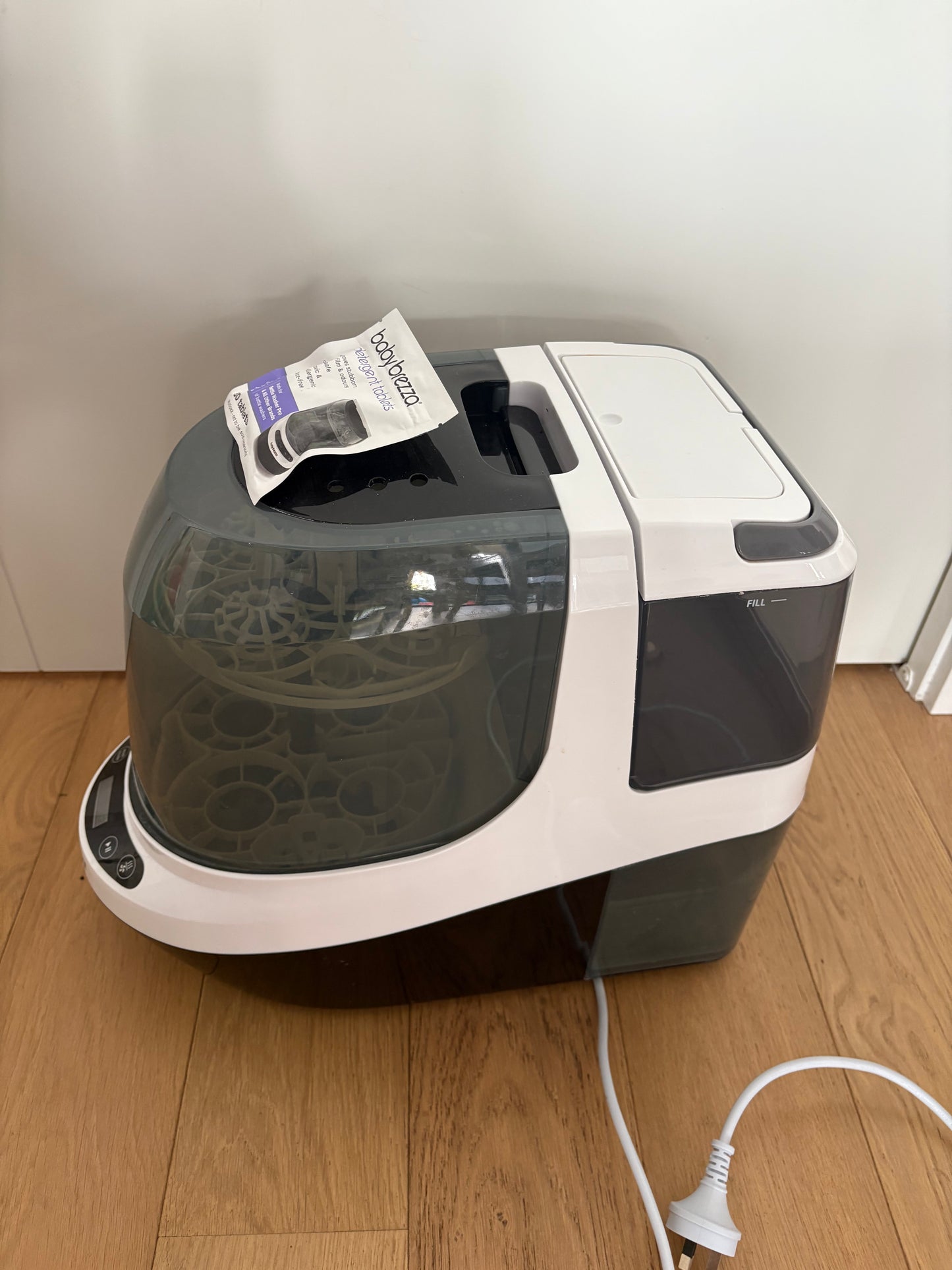 Baby Brezza Bottle Washer Pro