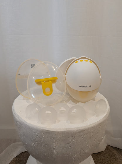 Medela Motion InBra Double Electric Breast Pump