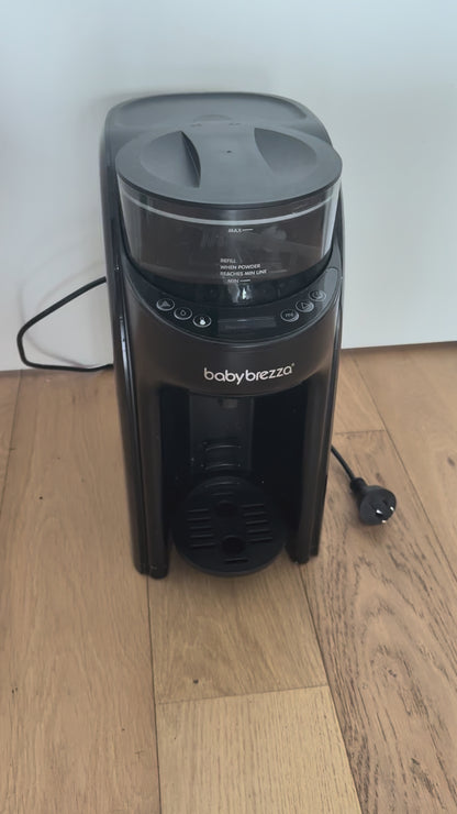Baby Brezza Formula Pro (Black)