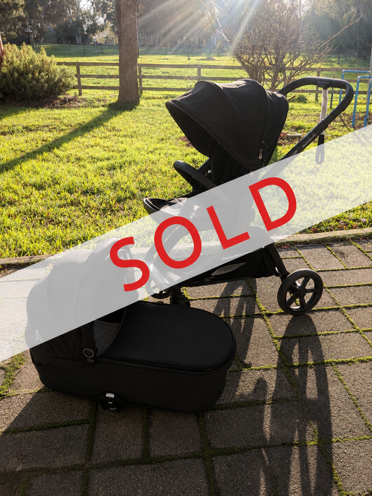 Redsbaby ONIX Pram